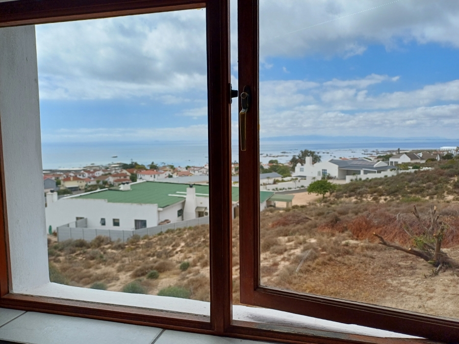 4 Bedroom Property for Sale in Britannica Heights Western Cape